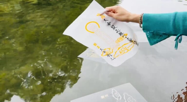 投稿についてもっと詳しく 家系学「地蔵流し」in京都に参加 ” ご先祖様へ徳を積み廻し向ける “